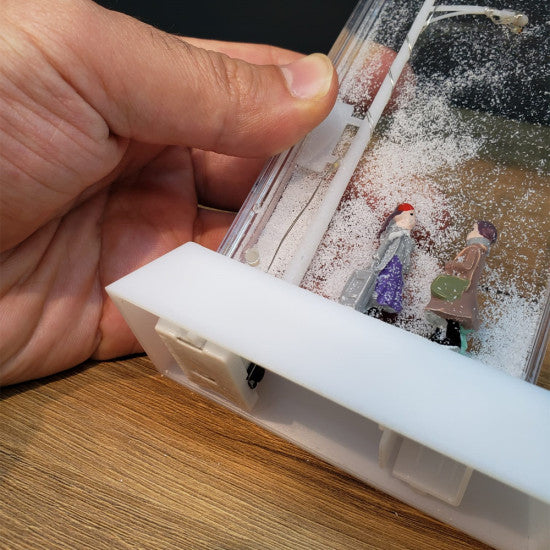 Işıklı Karlı Sokak Lambası